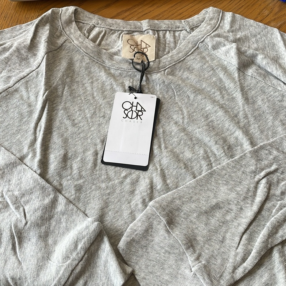 Chaser Long Sleeve Shirt Heather Grey Size Medium NWT - Picture 2 of 3